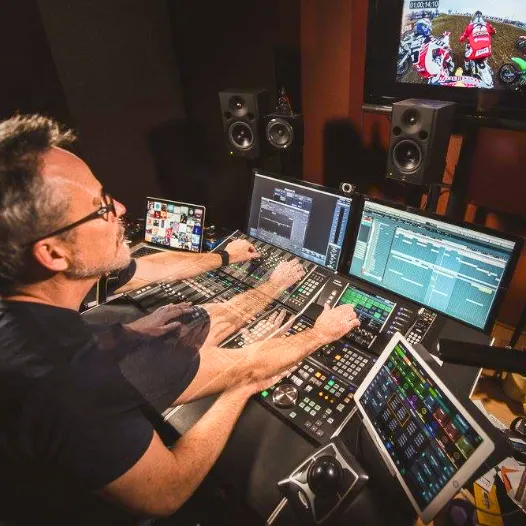 placeholder image sq